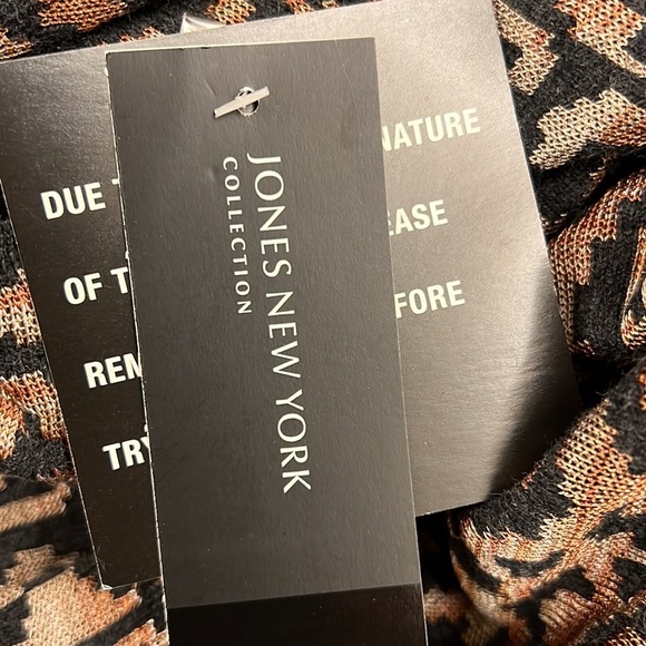 Jones New York ladies sweater - Picture 5 of 5